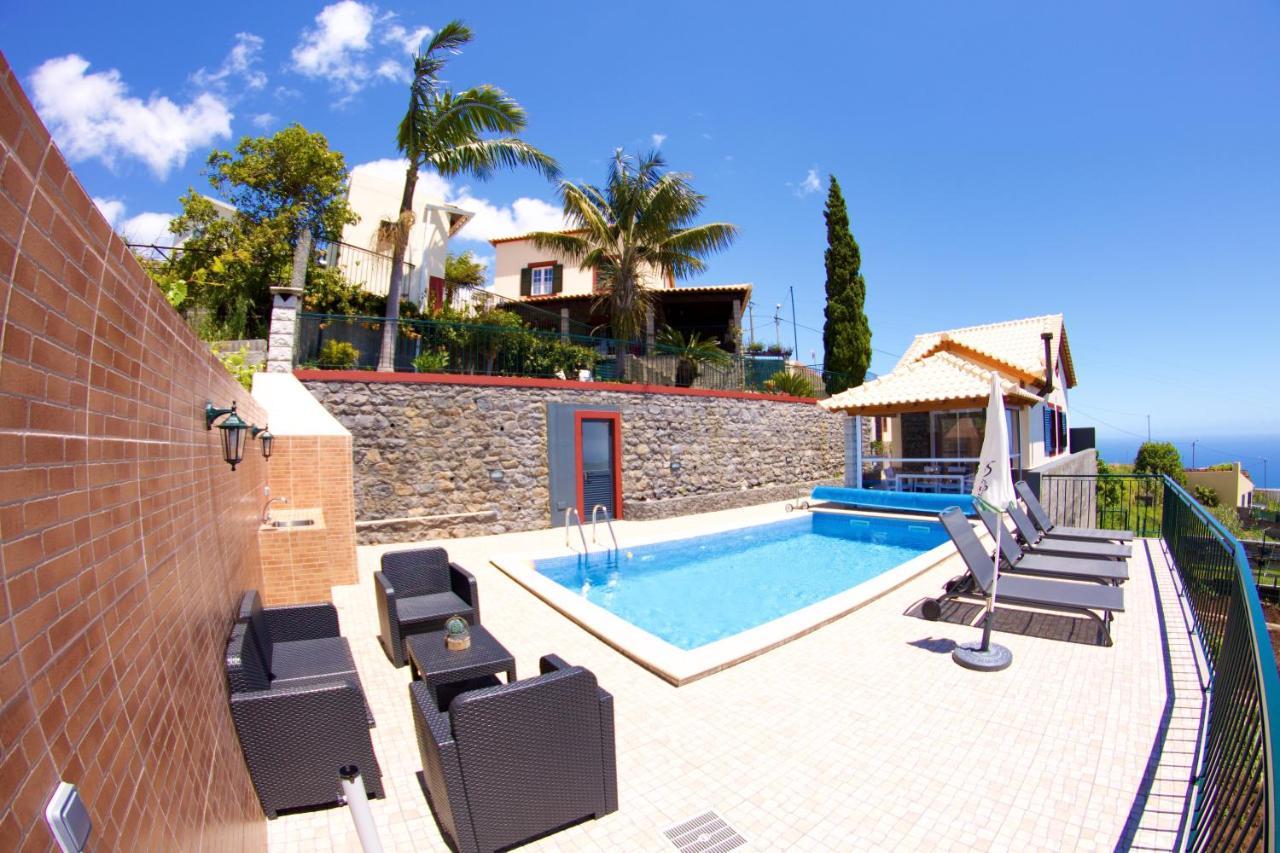 Casa Da Rainha Bungallow Estreito Da Calheta Eksteriør billede