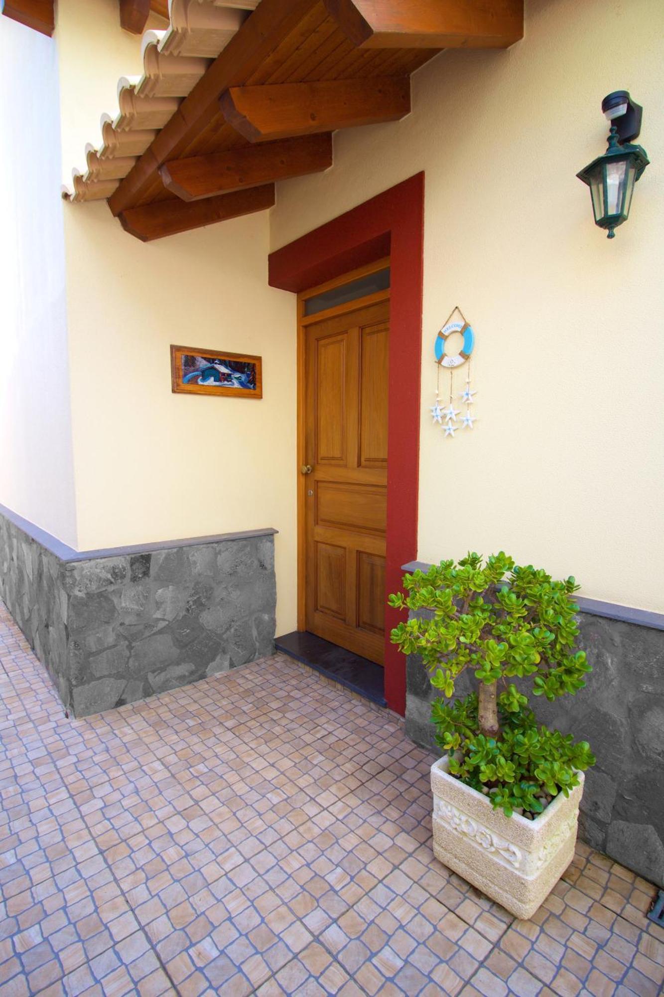 Casa Da Rainha Bungallow Estreito Da Calheta Eksteriør billede