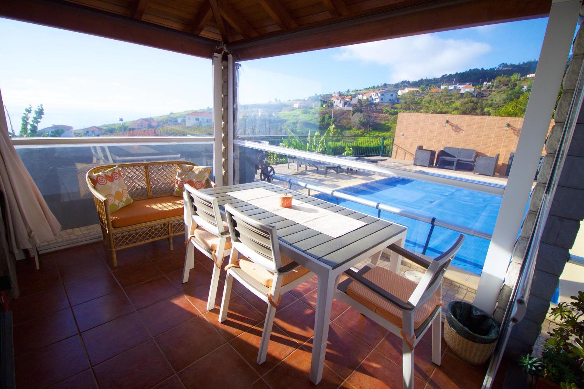 Casa Da Rainha Bungallow Estreito Da Calheta Eksteriør billede