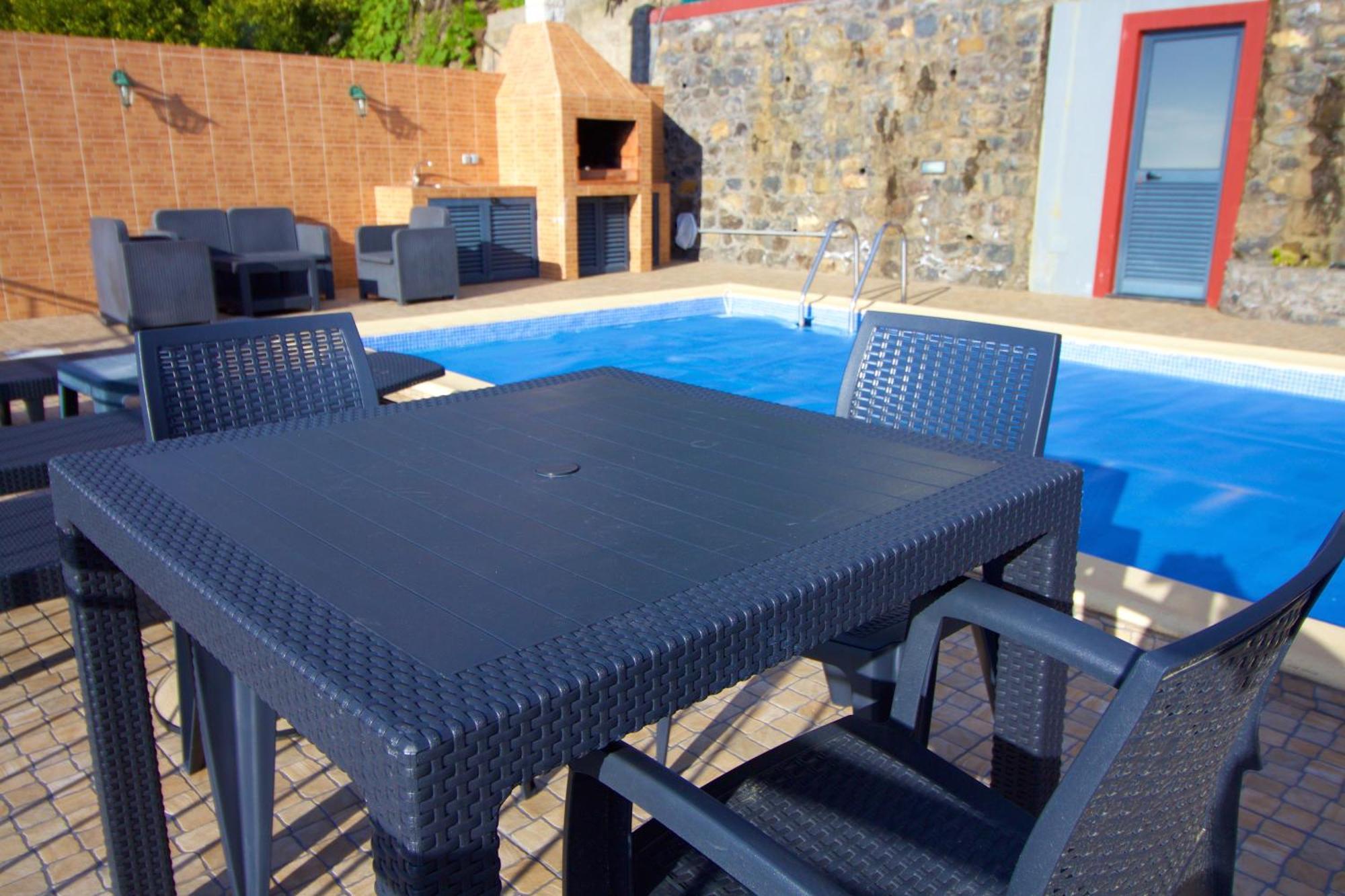 Casa Da Rainha Bungallow Estreito Da Calheta Eksteriør billede