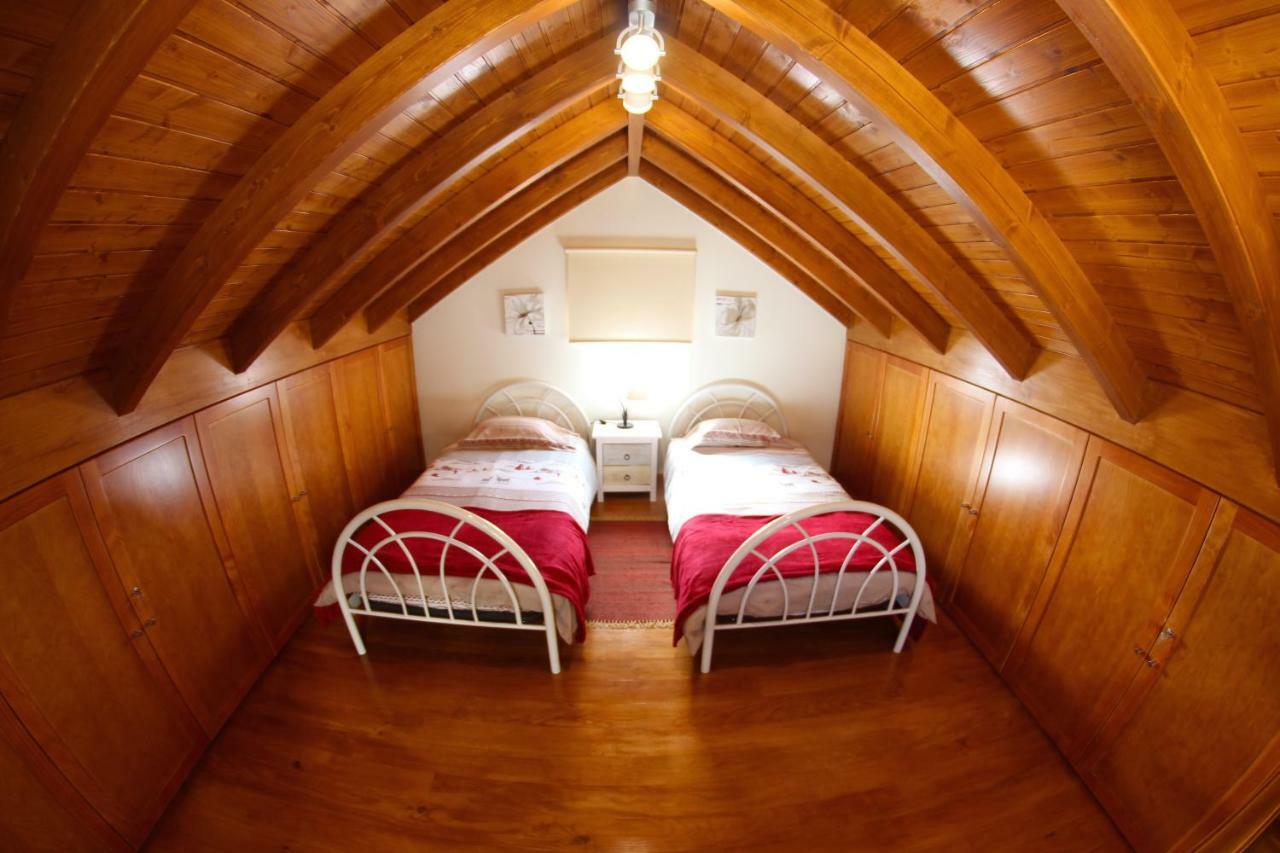 Casa Da Rainha Bungallow Estreito Da Calheta Eksteriør billede